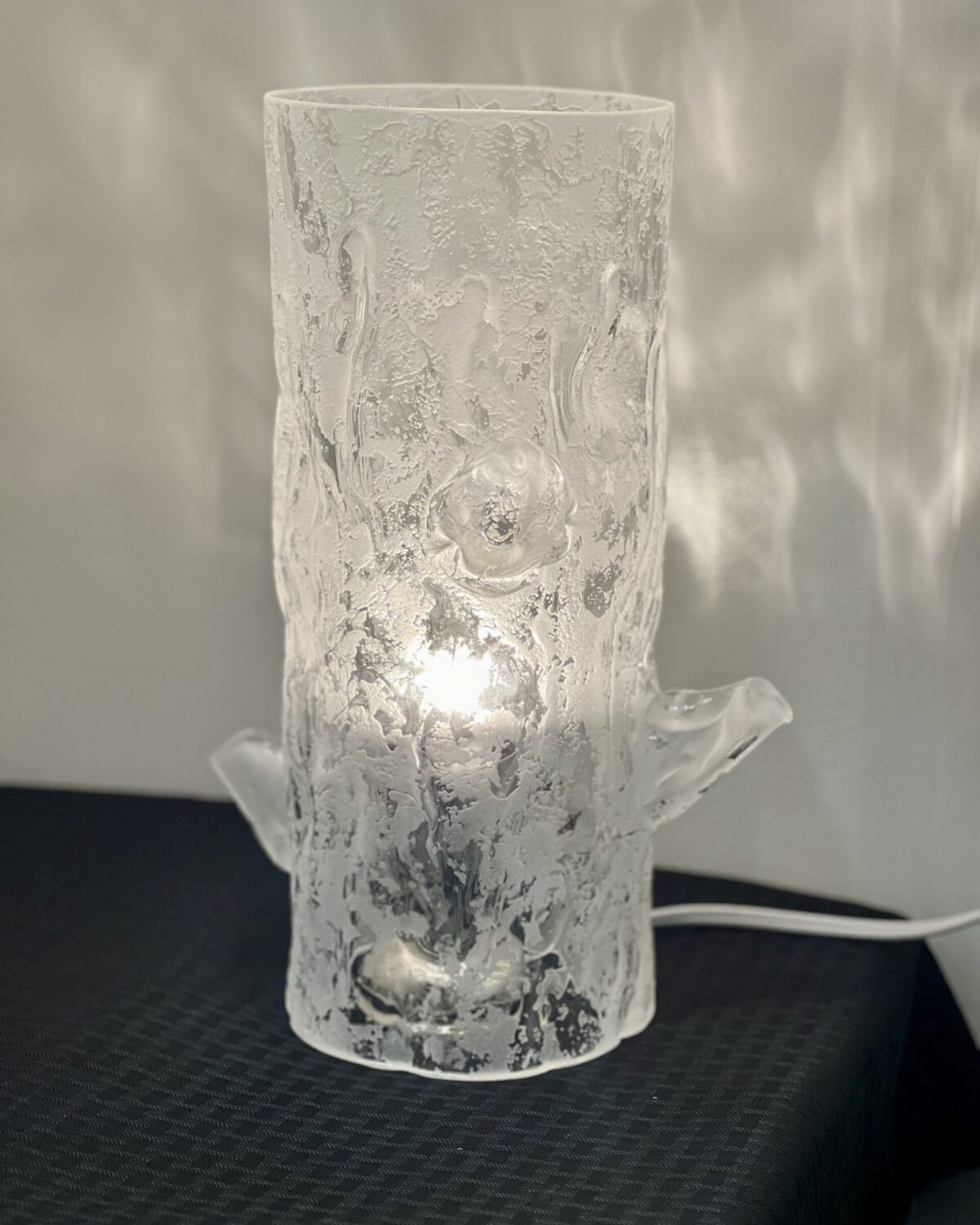 Modern Crystal Table Lamp LOG 4